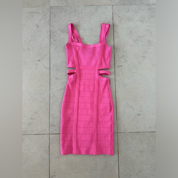 Guess XS Hot Pink Barbie Bandage Dress - Perfect for Bachelorette! - Picture 2 of 2